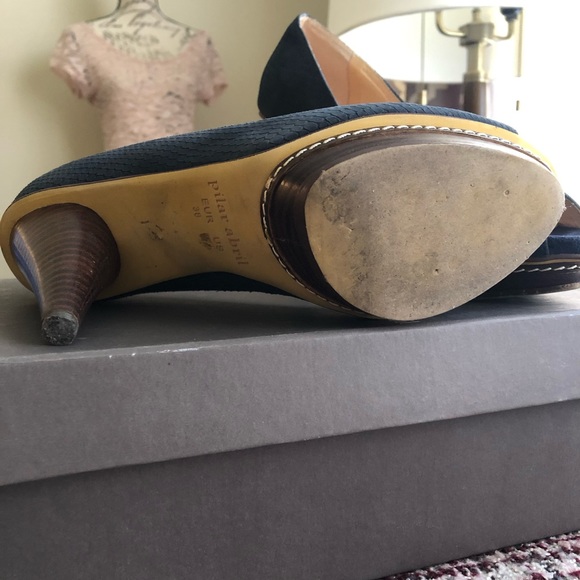 Pilar Abril Heels - Picture 4 of 5